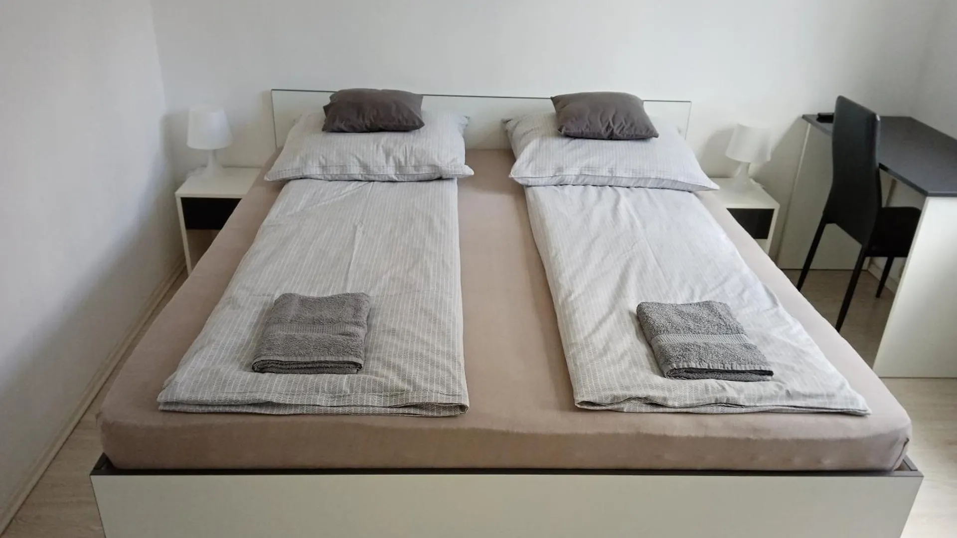 Apartment Grey Harmony Apartman Debrecen